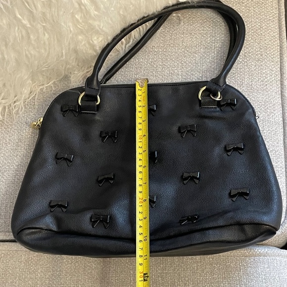 Betsey Johnson Black Bow Handbag - Picture 8 of 10